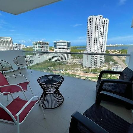 Malecon Americas By Andiani Travel Cancun Bagian luar foto